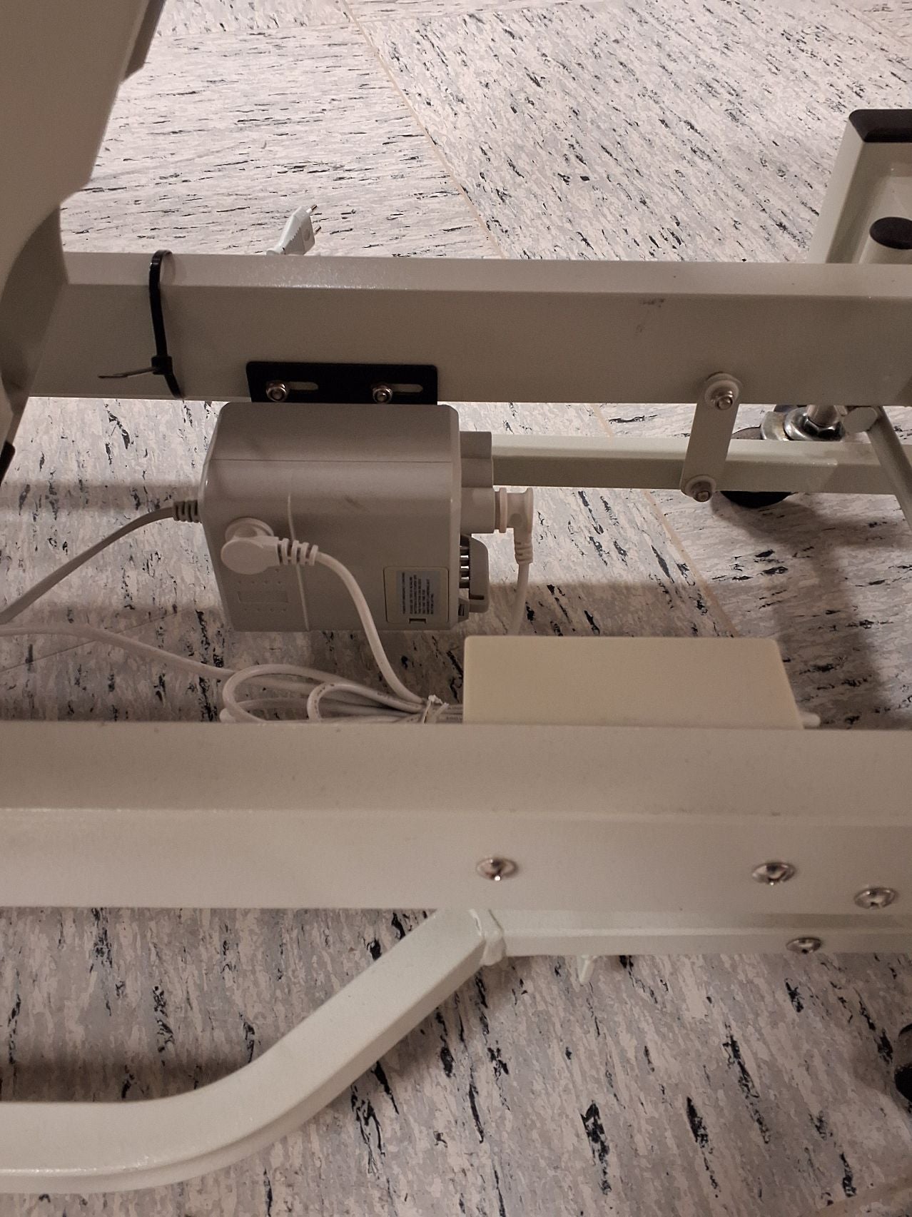 Mørkeblå Behandlingsbænk
